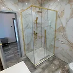 Galactic&ludmila 酒店 布拉索夫