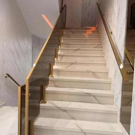 Galactic&ludmila Hotel Braşov