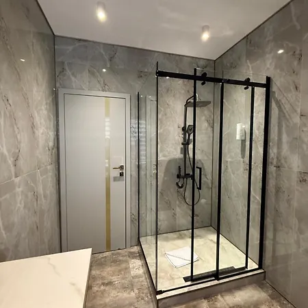 Galactic&ludmila Hotel 4*