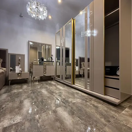 Galactic&ludmila מלון 4*