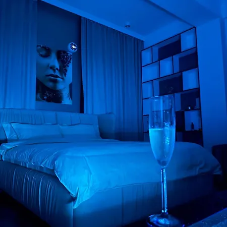 Galactic&ludmila מלון