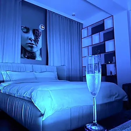 Galactic&ludmila Hotel