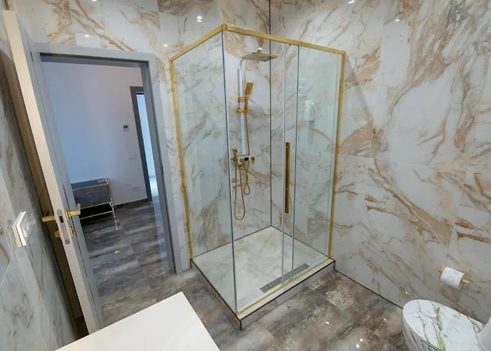 Galactic&ludmila Hotel Brașov