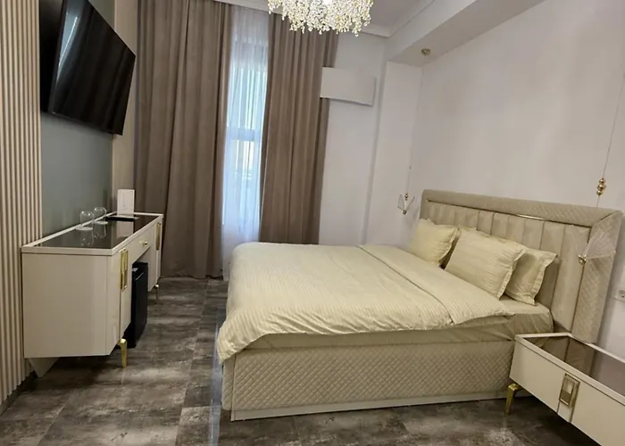 Galactic&ludmila Braşov