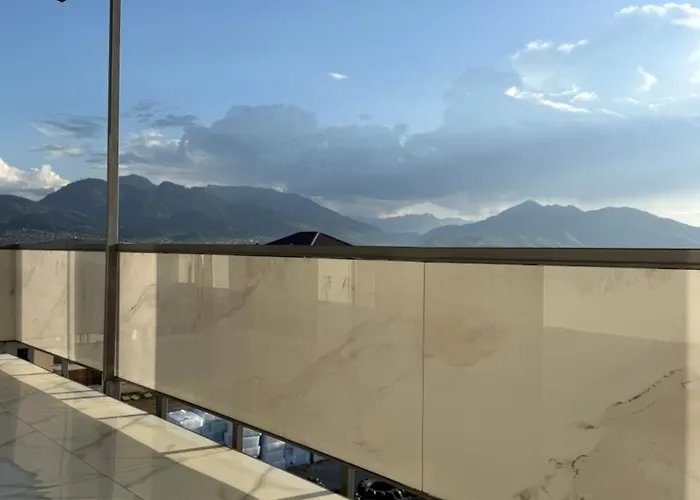 Hotel Galactic&ludmila Brașov