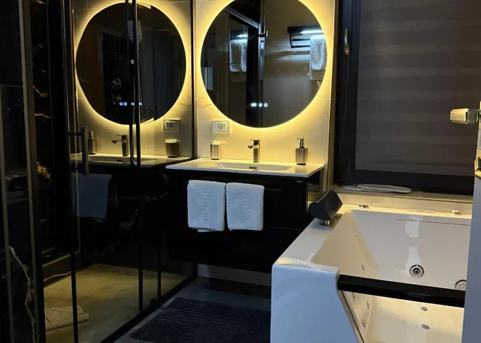 Hotel Galactic&ludmila Brașov