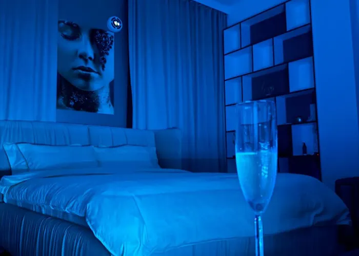 Galactic&ludmila Hotel