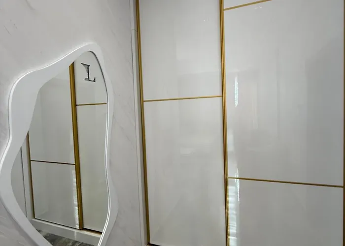 Galactic&ludmila Hotel