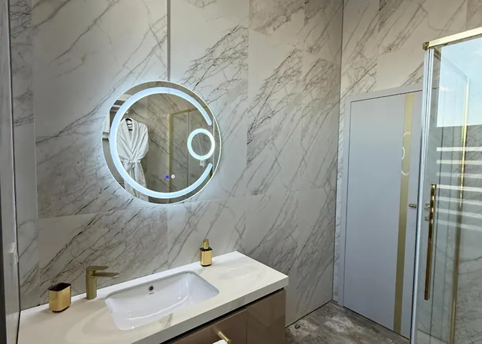 Hotel Galactic&ludmila Brașov